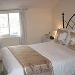 Admiral 4*