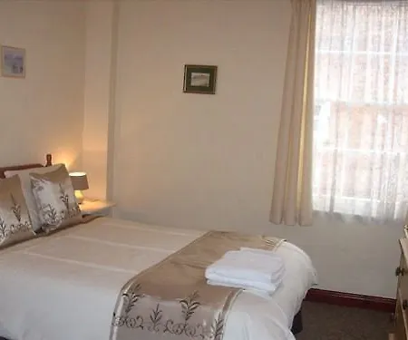 Admiral Hotel