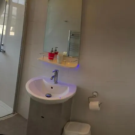 ホテル Admiral 4*