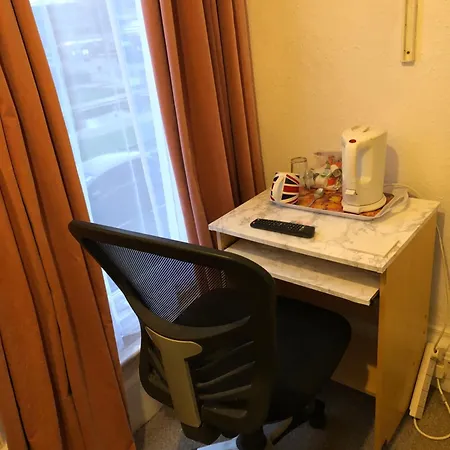 Admiral ホテル 4*